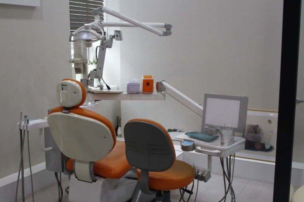 Modern dental clinic in Abu Dhabi